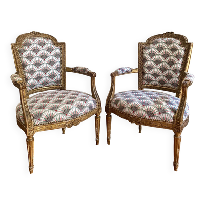 Paire de fauteuils Louis XVI restaurés
