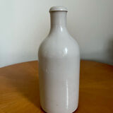 Bottle in white glazed ceramic stoneware M.KM