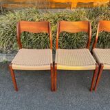 4 Niels Otto Møller chairs model 71