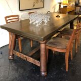 Farm table