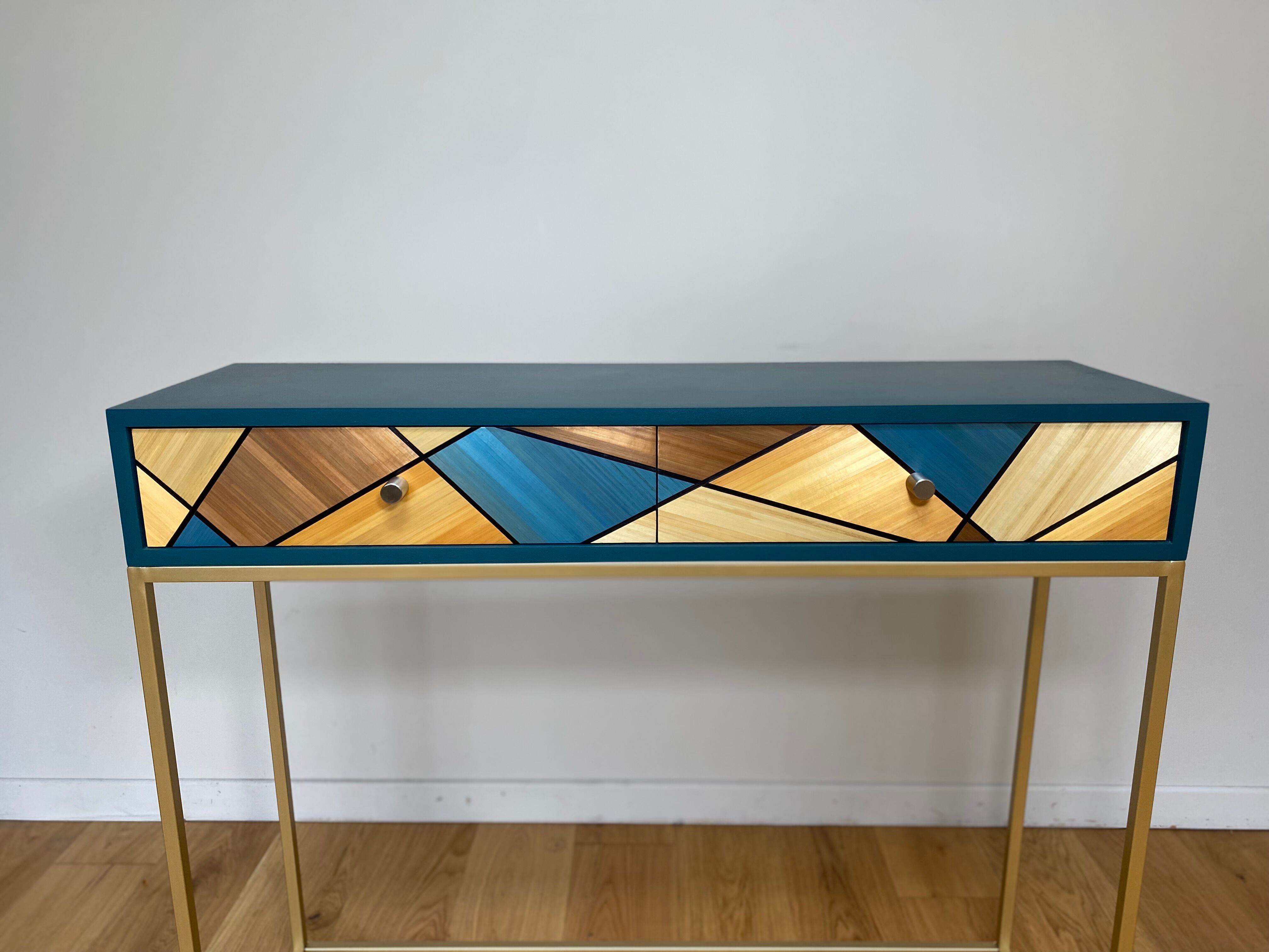 Straw marquetry console