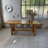 Mountain furniture table in pine 2m