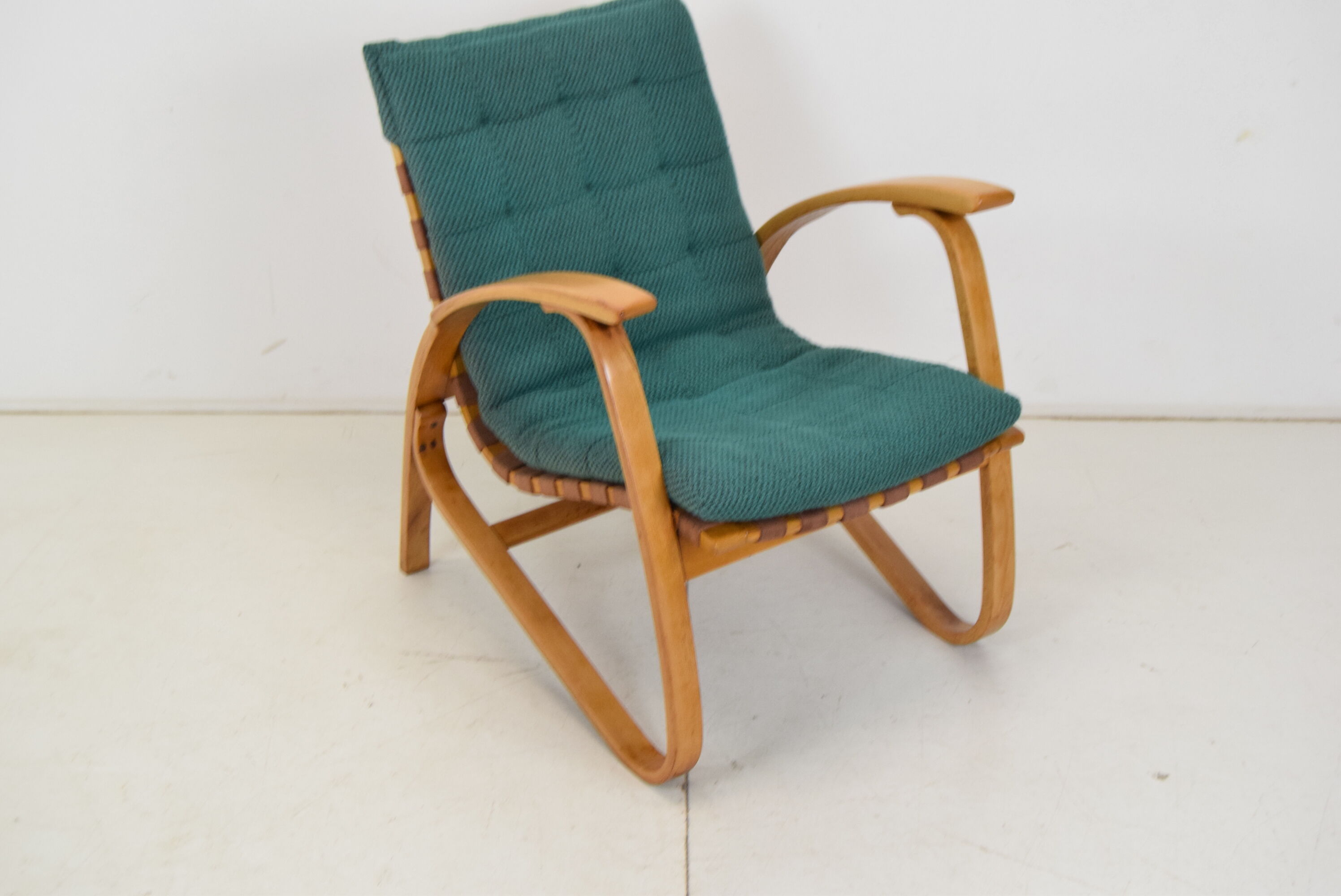 Bent Beechwood Armchair,Design Jan Vaněk,1930's.