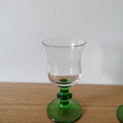 6 verres de liqueur à pied vert