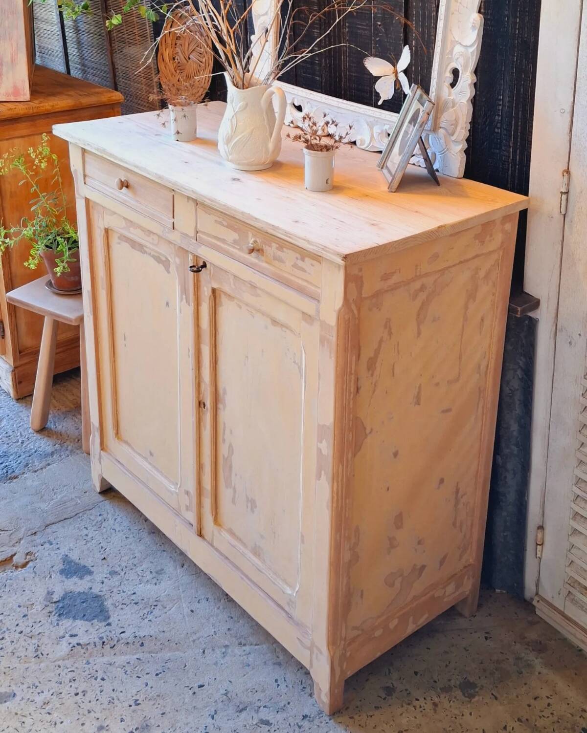 Vintage sideboard