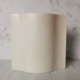 Porcelain design vase from Virebent