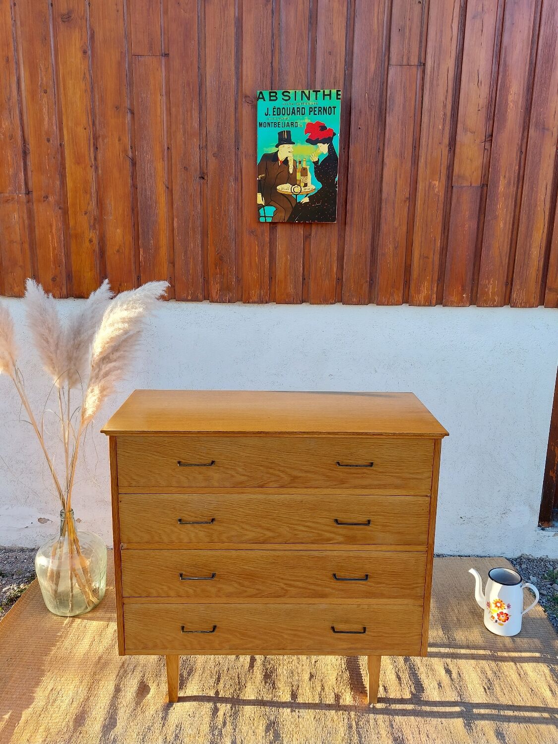 Solid wood chest of drawers