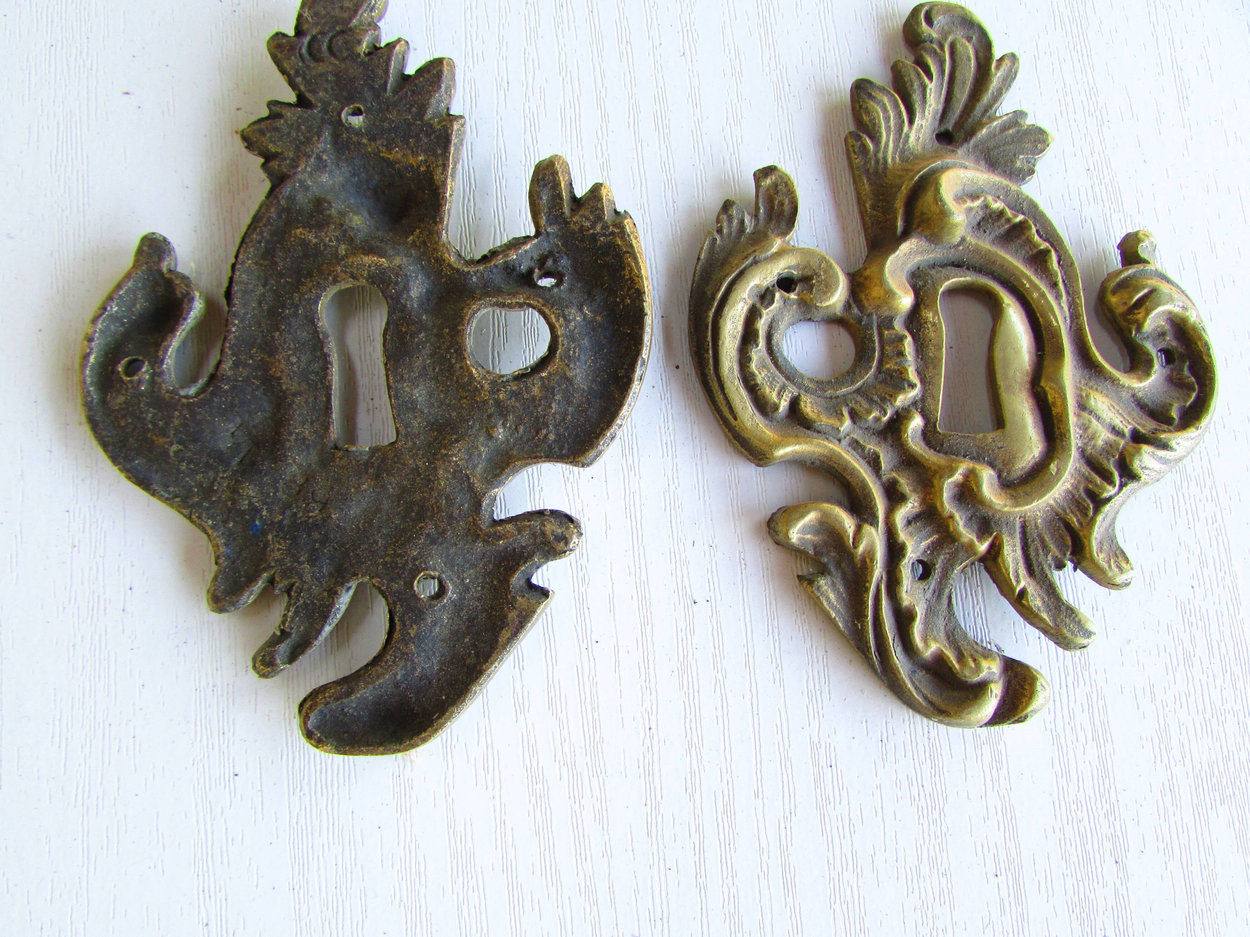 Set of 7 bronze lock entries, for antique furniture