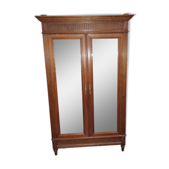 Armoire avec miroirs en bois ancien