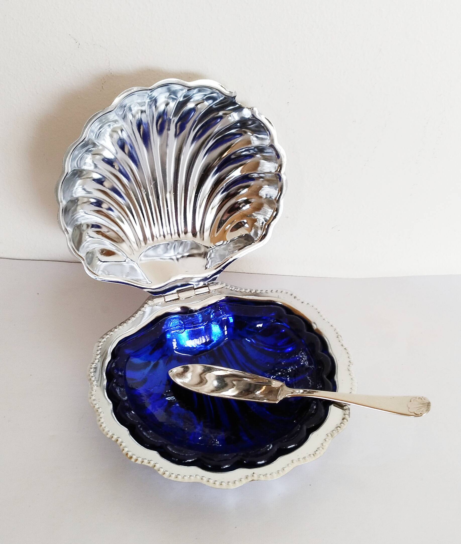 Stainless steel scallop butter dish, 1950s (ref 3)