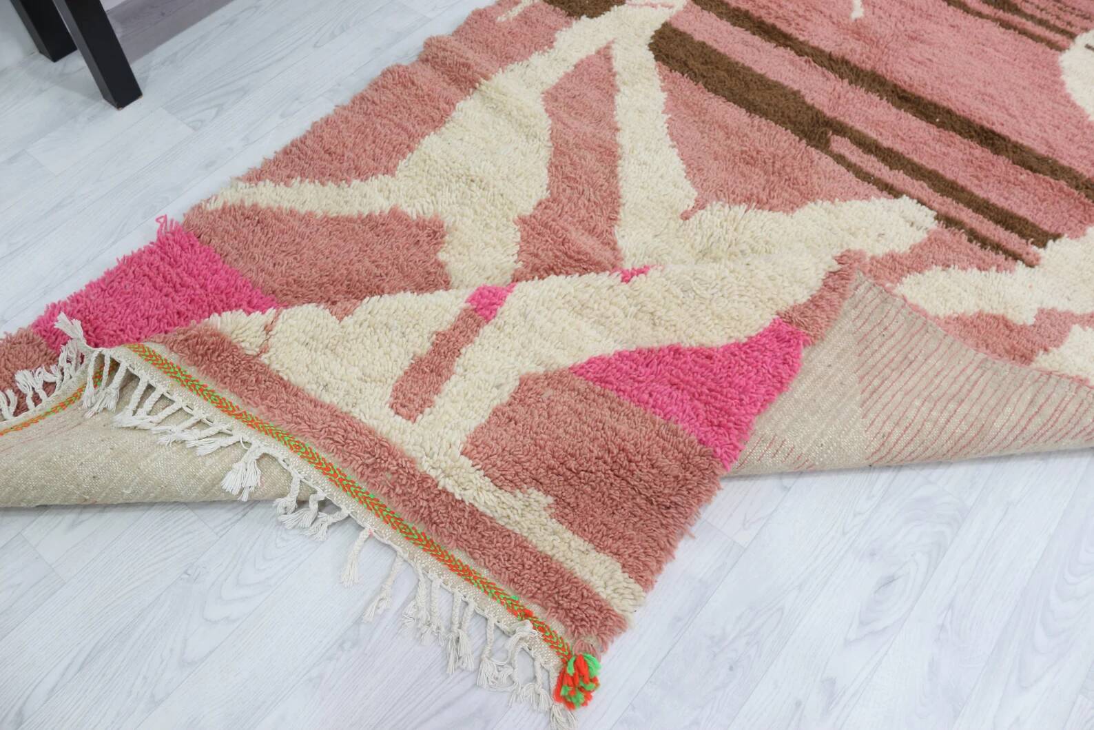 Berber rugs, Moroccan rugs and crafts 220 x 130 cm