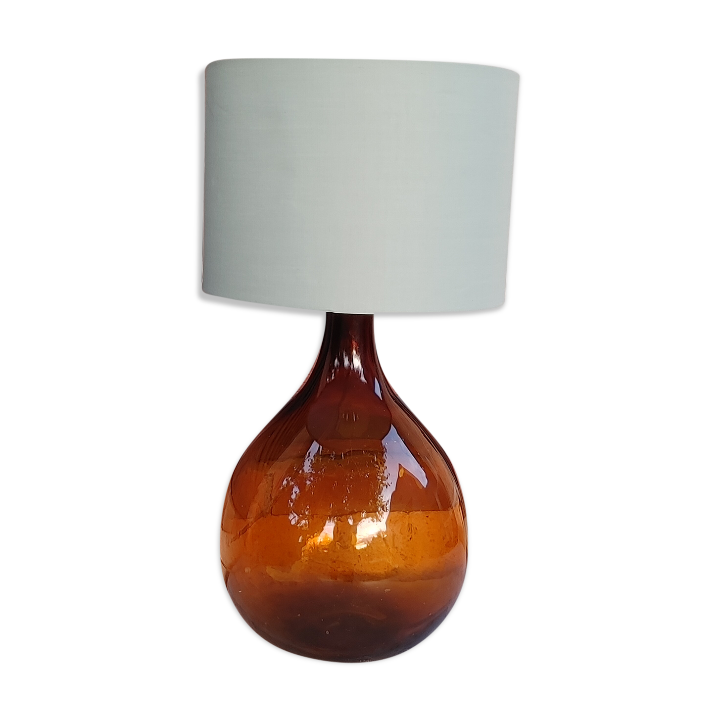 Lady jeanne amber mounting system in original lamp