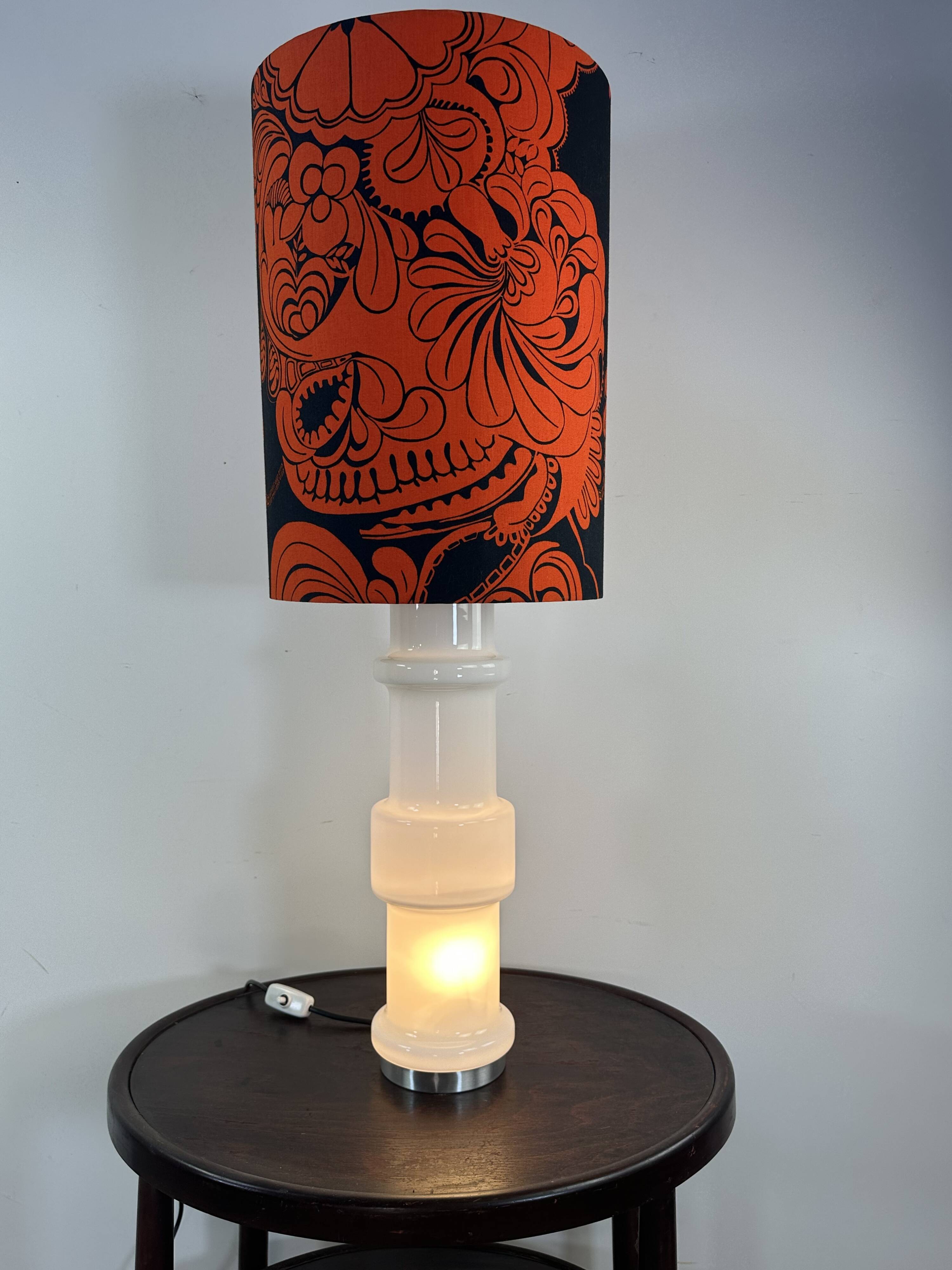 Vintage Murano glass lamp in opaline white, Doria, Italy, 1970.