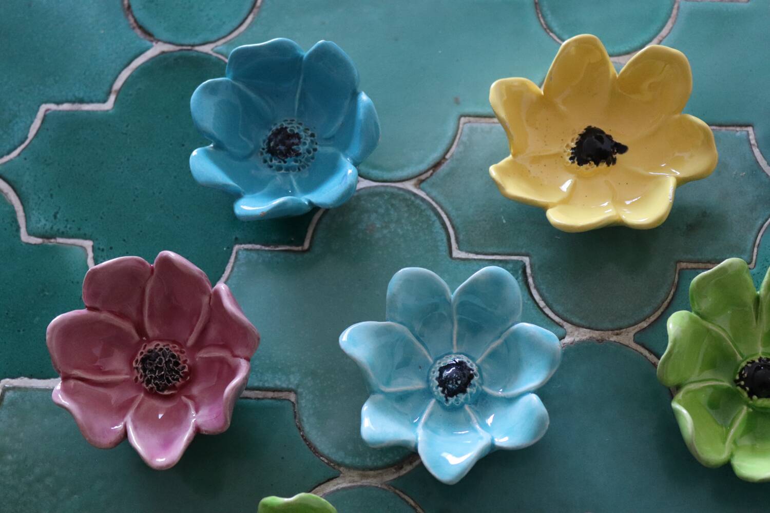 Set of 10 floral ceramic bowls, Bagnoles de l'Orne – years