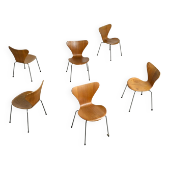 Chairs by Arne Jacobsen, Fritz Hansen circa 1970