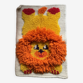 Wool rug for child / lion