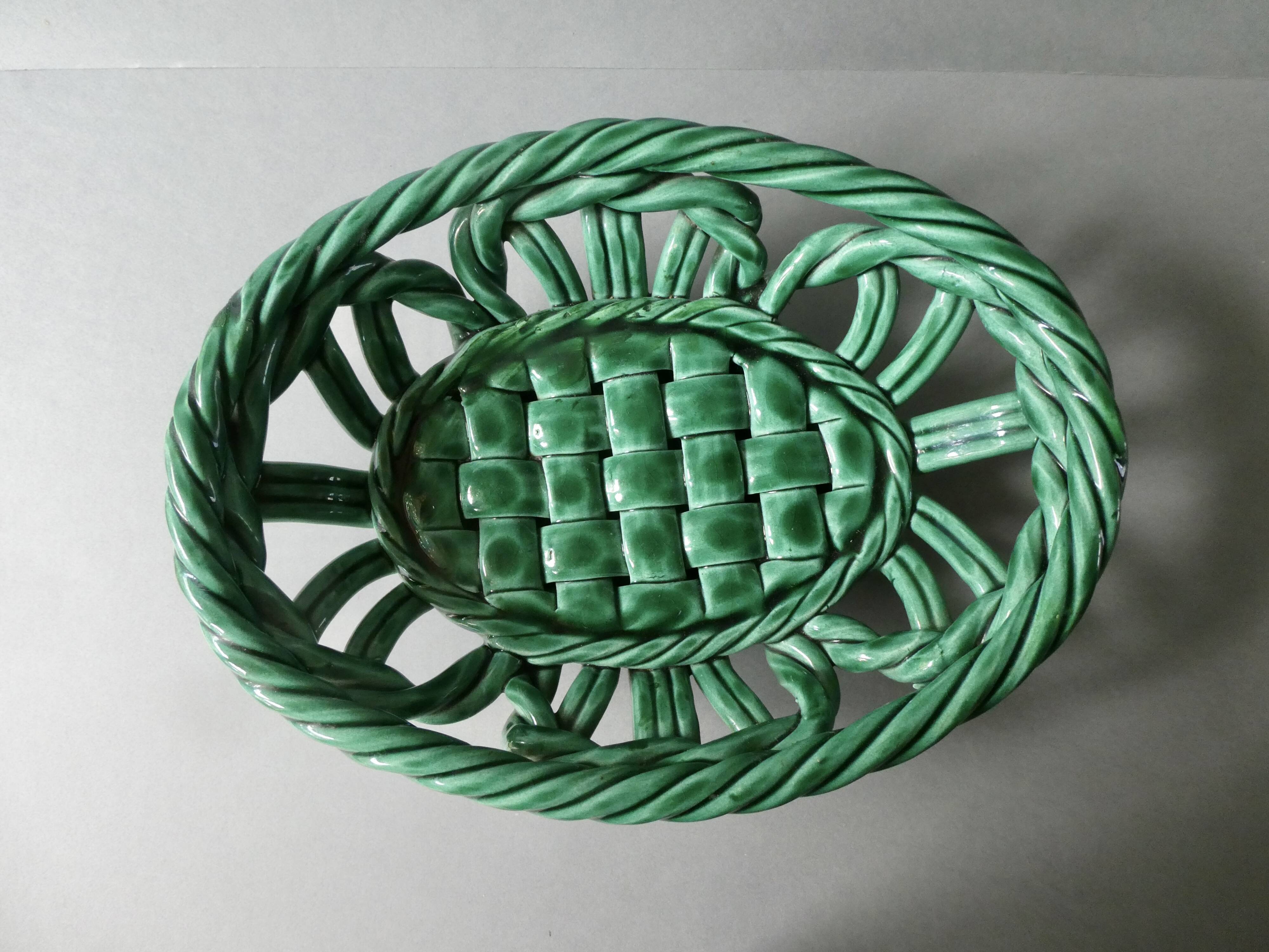 Barbotine cup braided effect, 60s