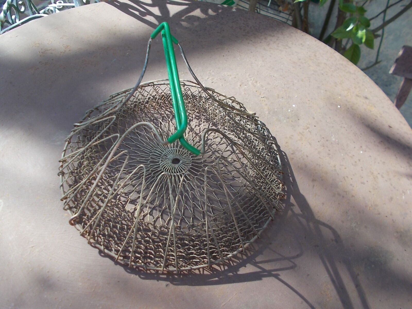 Panier en fil métallique