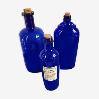 Series of 3 bottles of old apothecary blue coblat