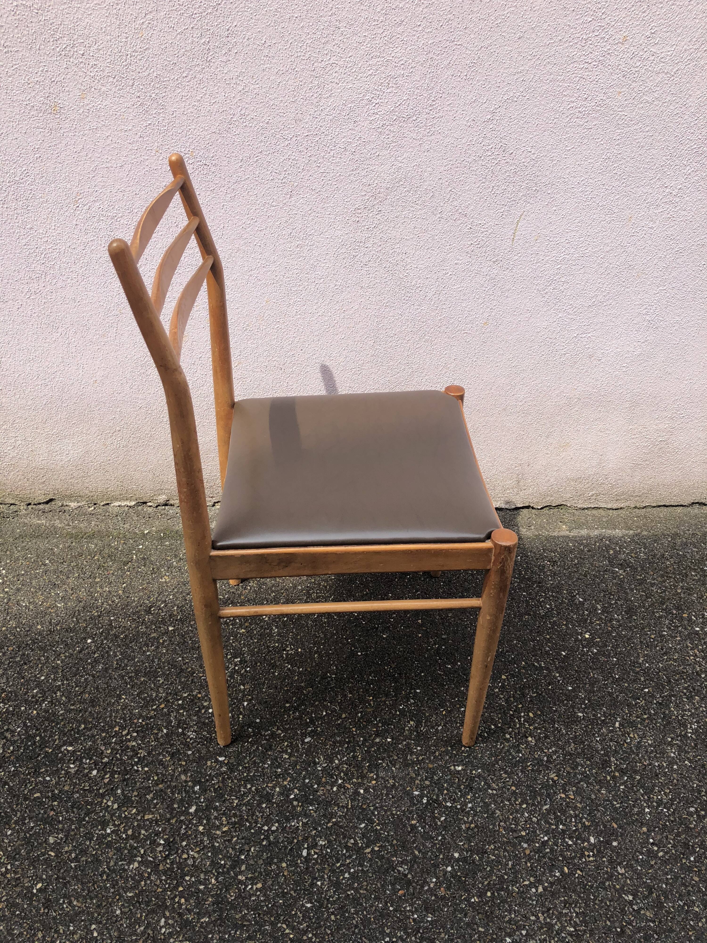 Série de 4 chaises scandinaves