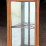 Adorable corner display cabinet in mahogany from the 29th century.