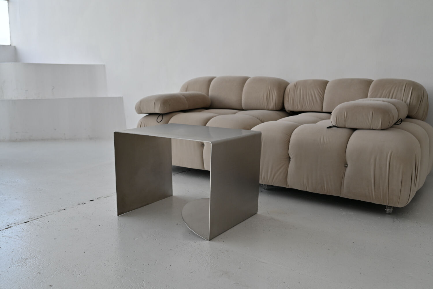 Table d'appoint Veliento en acier inoxydable