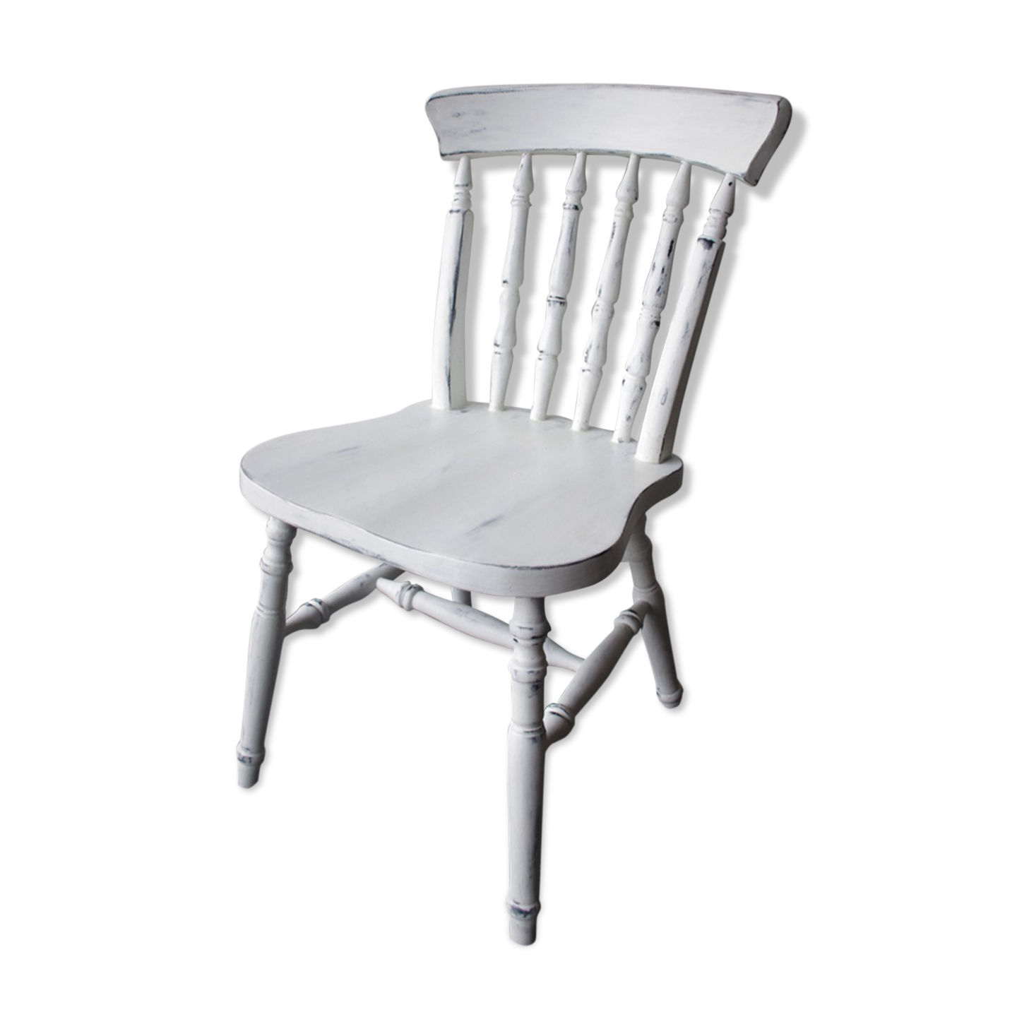 Chaise en bois blanc