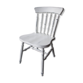 Chaise en bois blanc