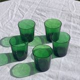 5 glasses in green glass with water or aperitif, made in italy, vintage