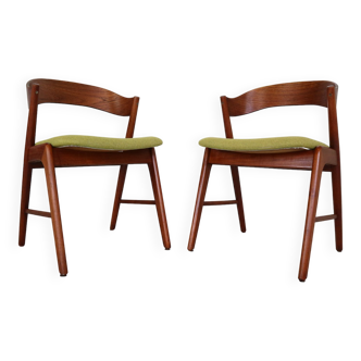 Mid- Century Set Of Two Organic Shape Teak Dinning Room Chairs, 1960 Denmark