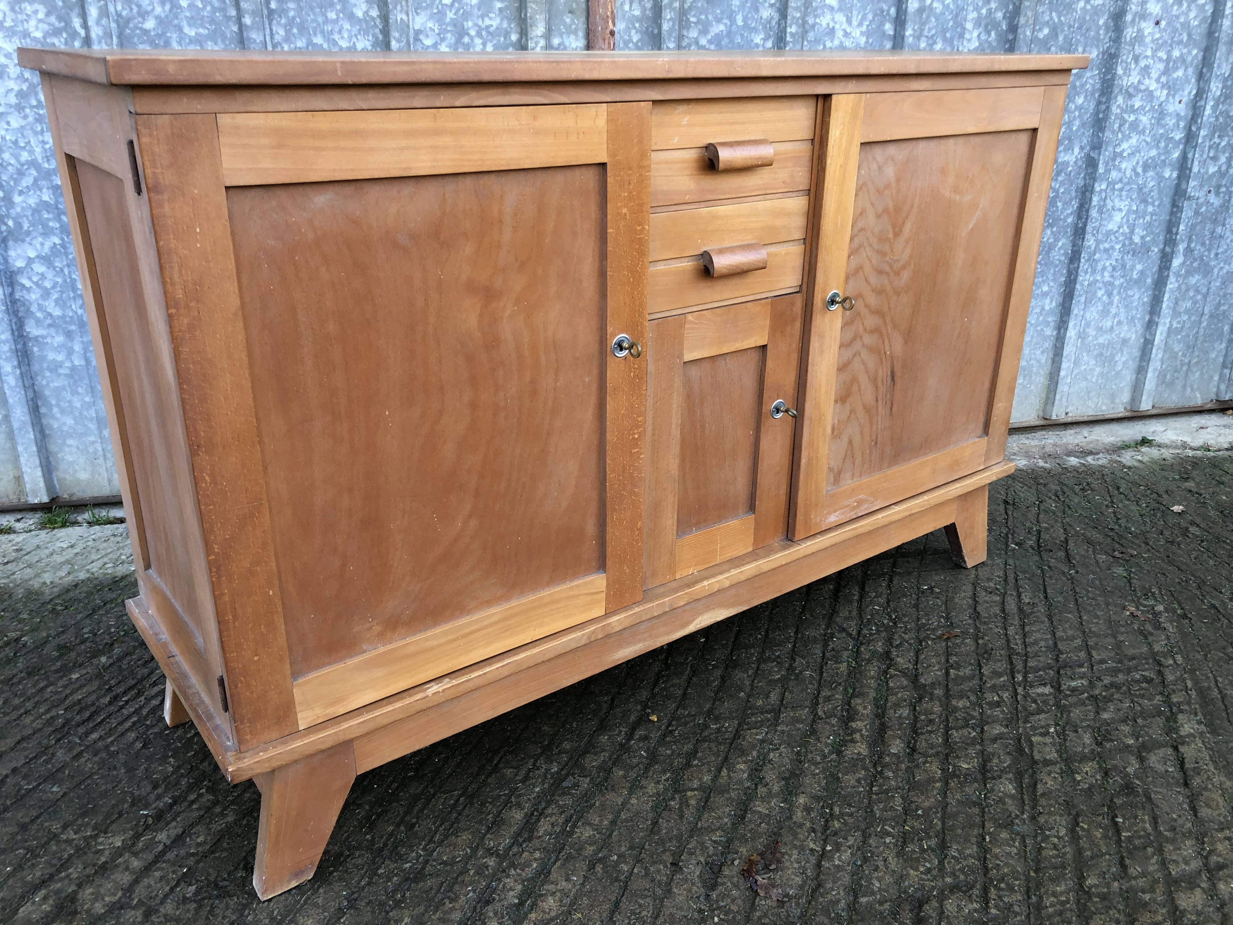 Buffet René Gabriel en hêtre et cp hêtre d’époque reconstruction