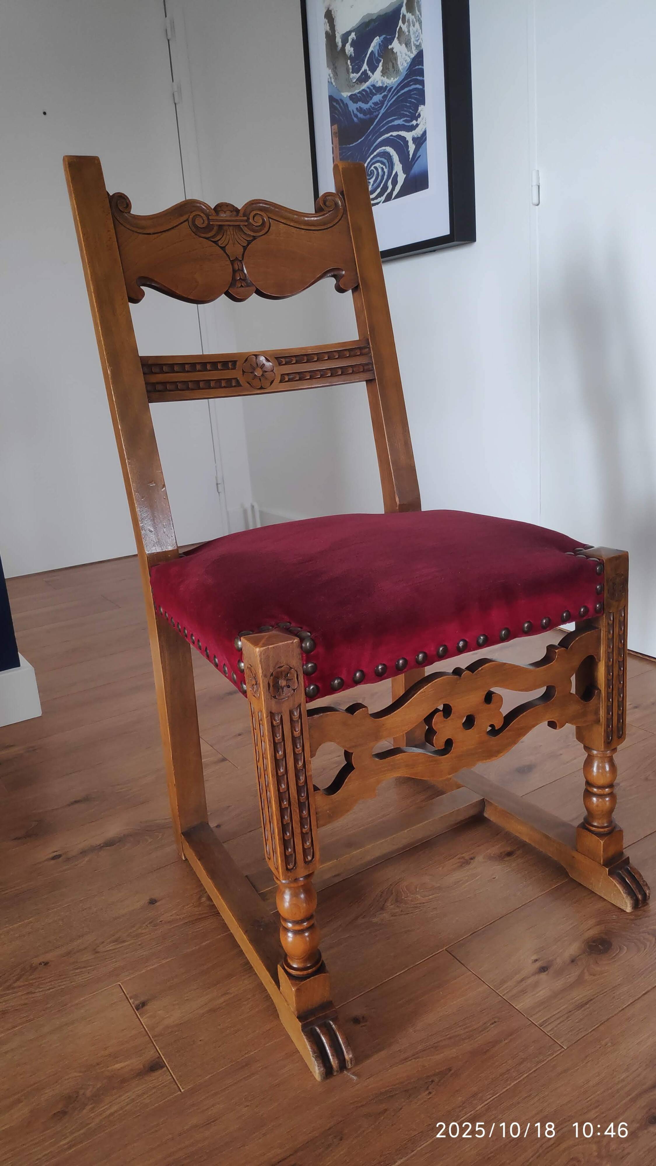 Set of 6 Louis XIII / Renaissance style chairs - carved solid oak