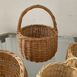 Series of 6 vintage wicker baskets