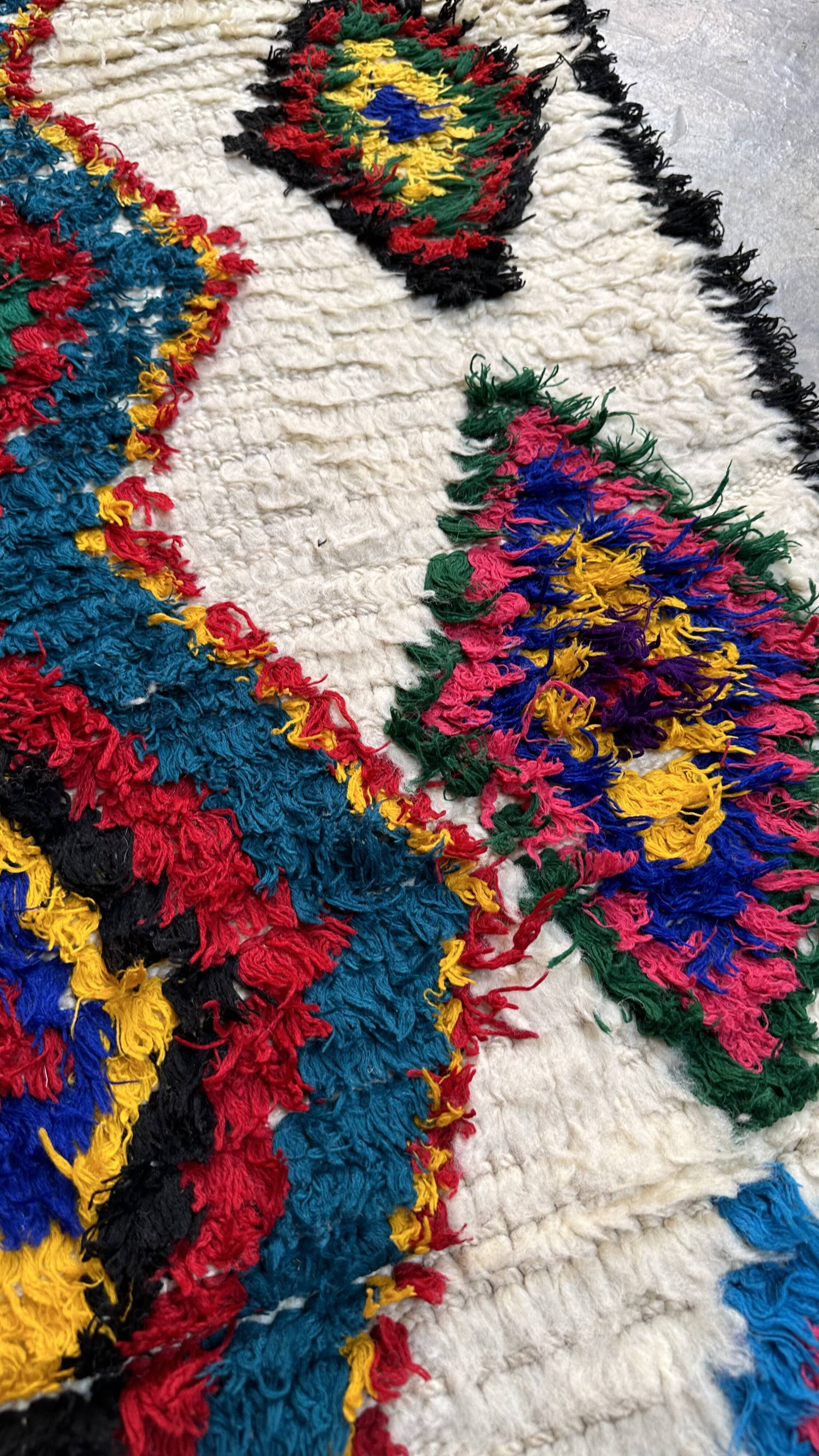 Colorful Moroccan rug Azilal - 190 x 75 cm