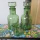 Paire de carafes et verre verts
