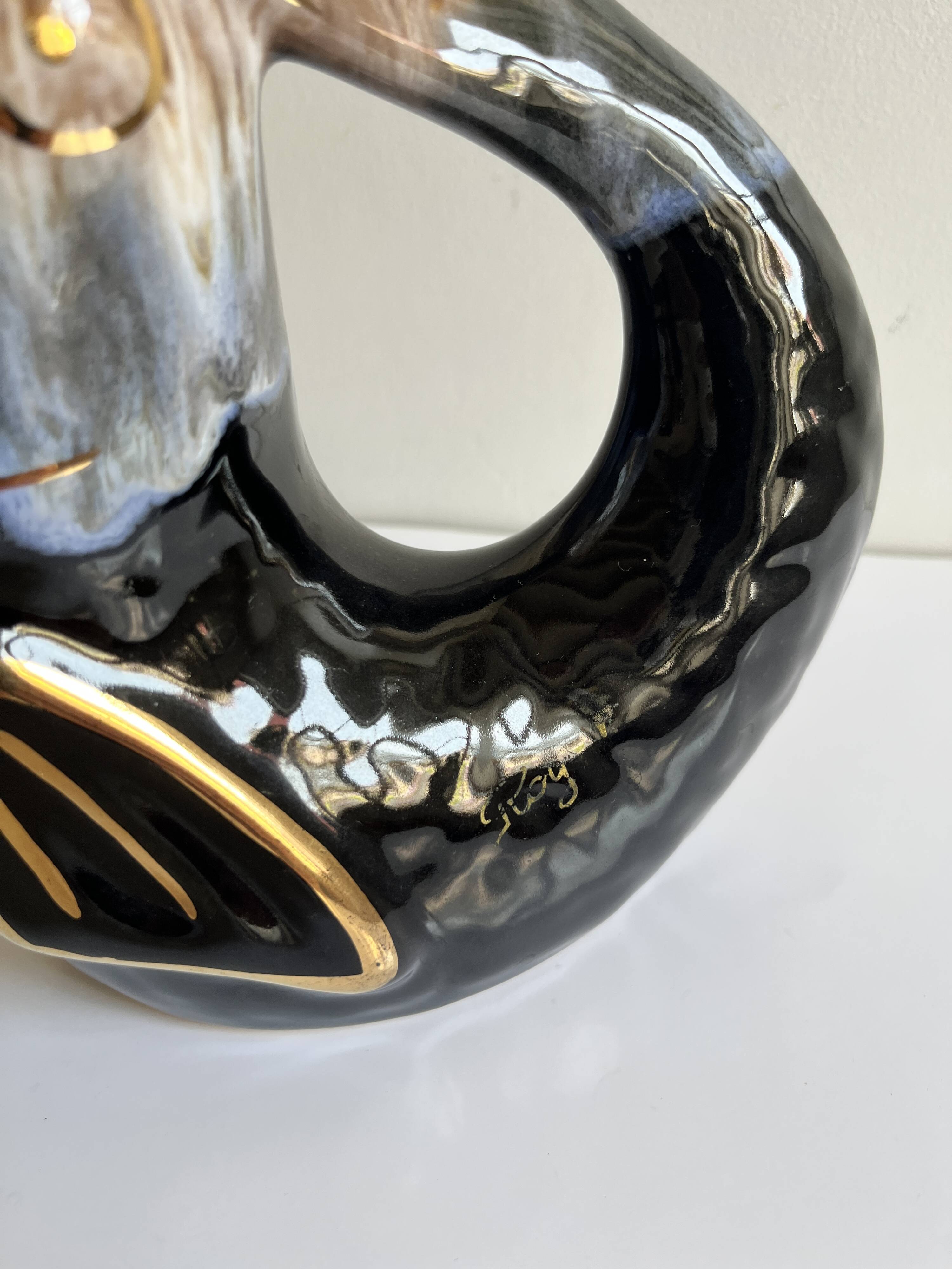 Gurgling Fish Carafe