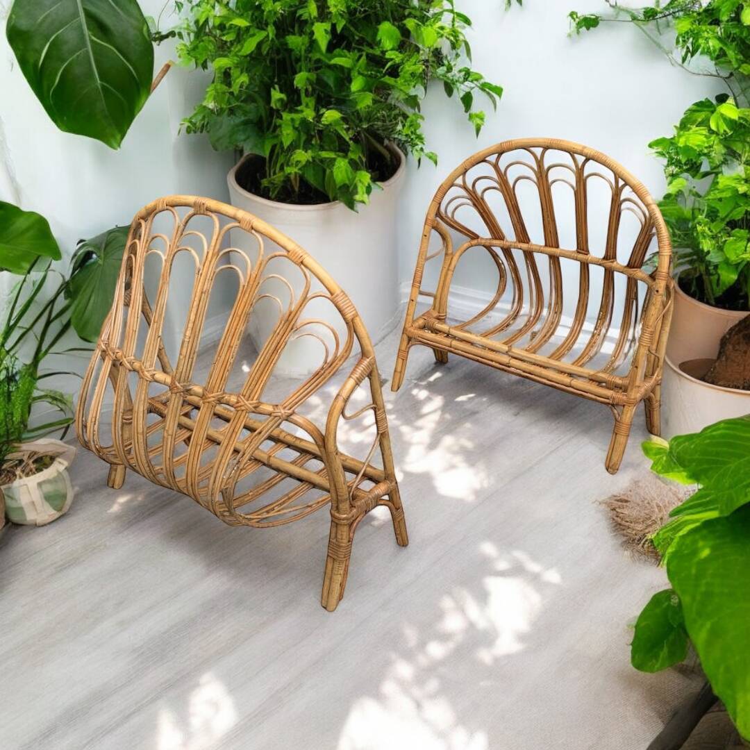 Children's rattan basket bed 1960