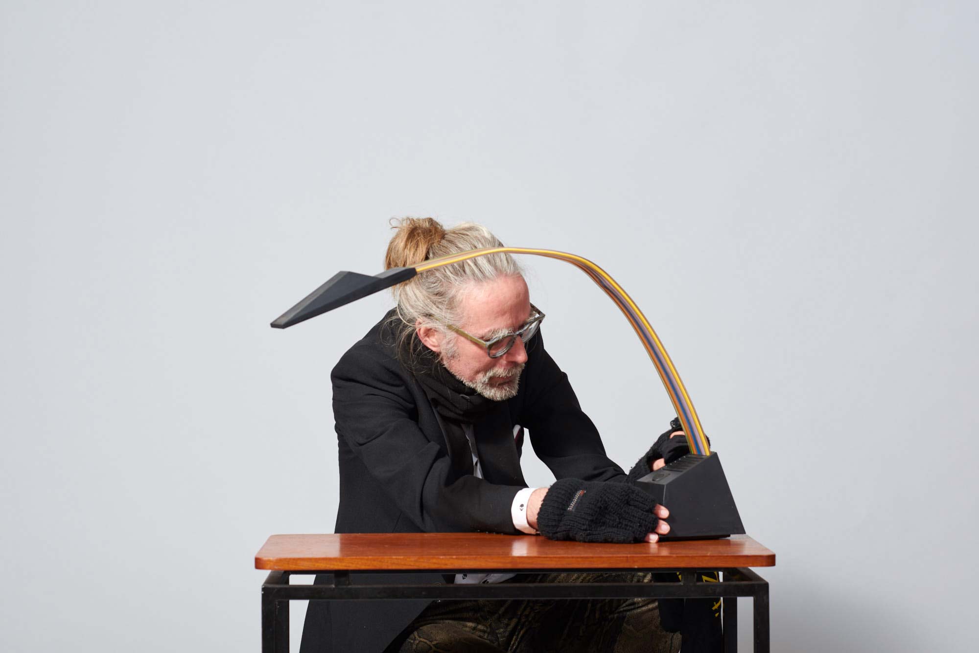 Nastro table lamp, Alberto Fraser for Stilnovo