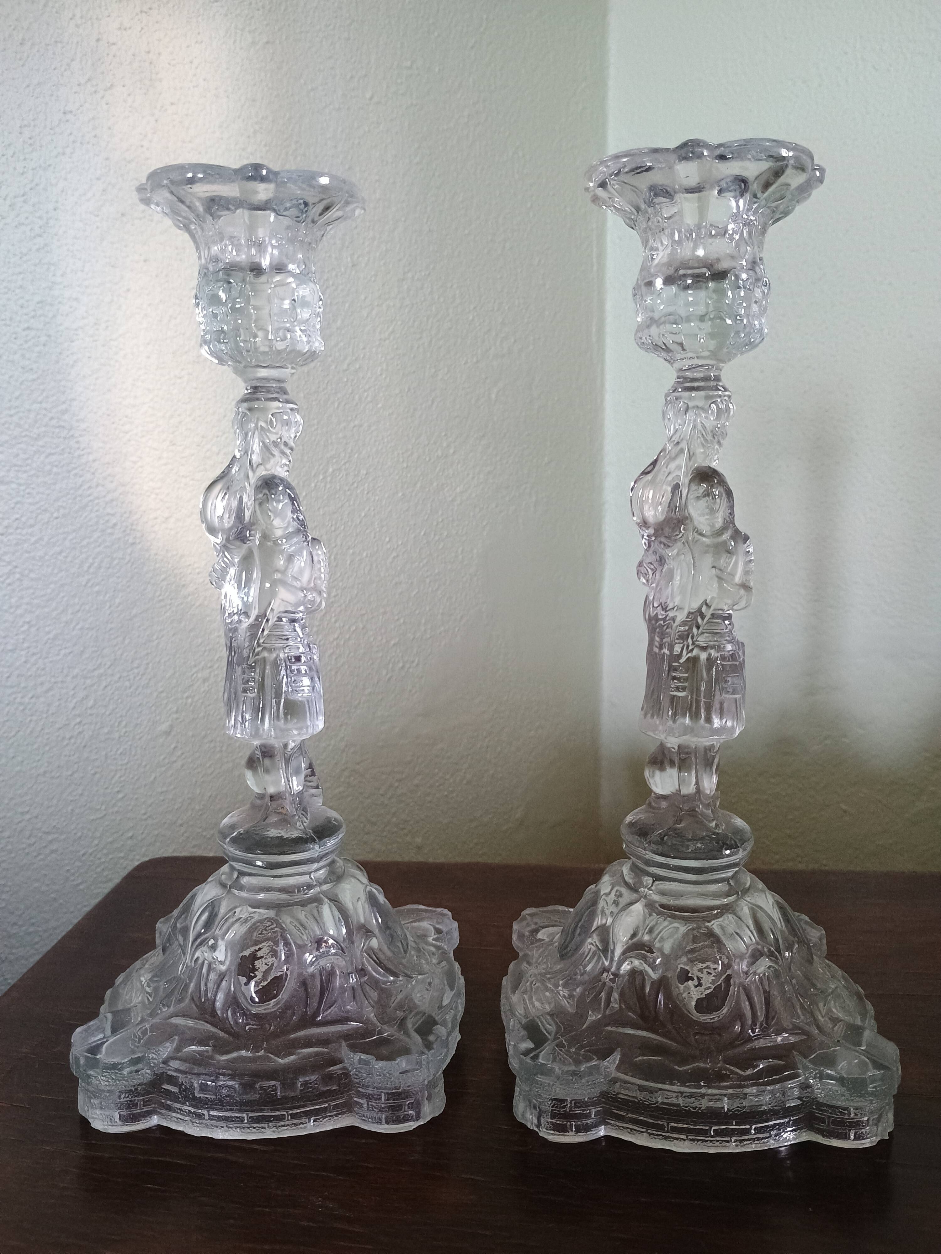 Fake pair - Joan of Arc warrior candlestick - Lily - Portieux glass