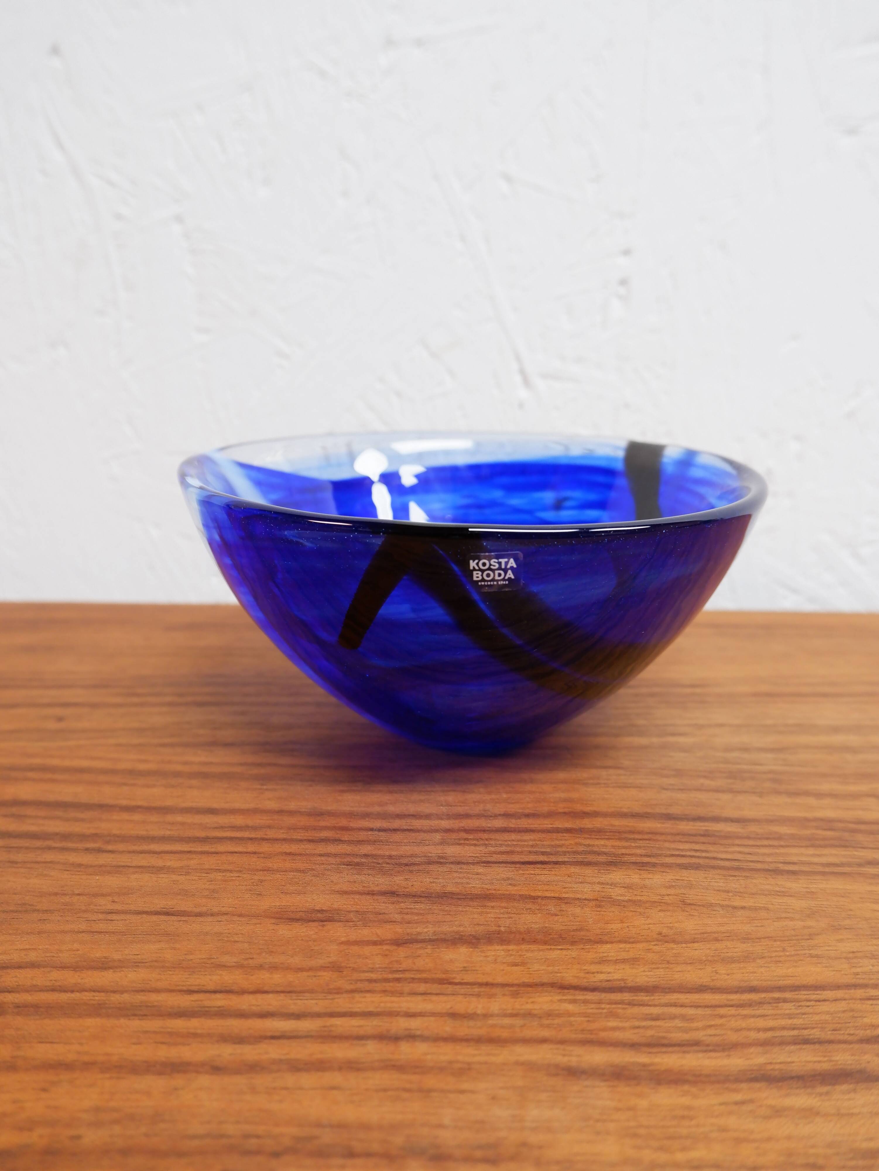 Kosta Boda bowlh, Sweden