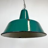 Lampe industrielle d’usine en émail vert années 1960