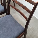Set of 4 Scandinavian chairs in Rio rosewood