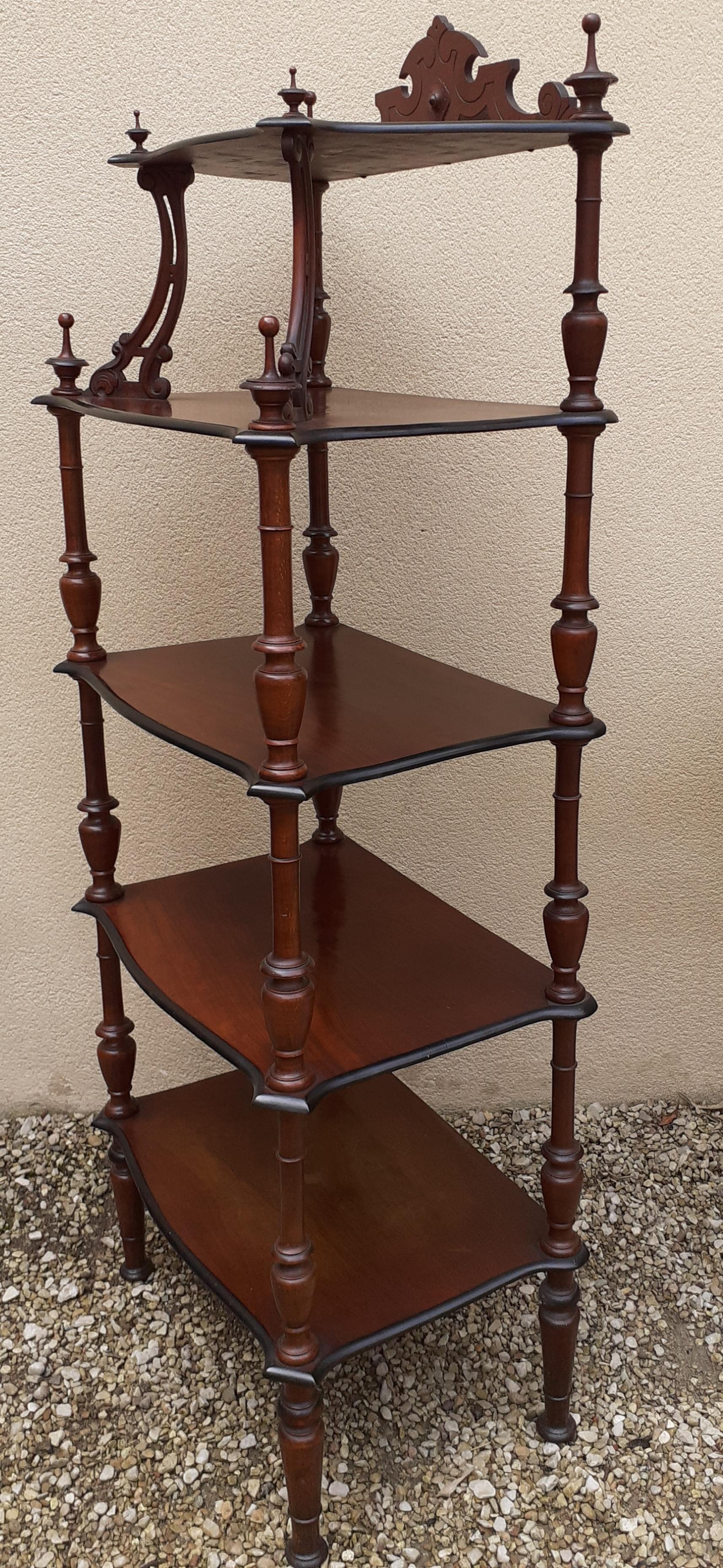 Napoleon III mahogany standing shelf