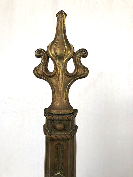 Lot of a pair of chenets and front of gilded bronze fireplace, nineteenth