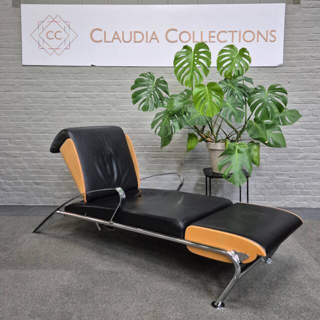 Black leather lounge chair futuro 3 by massimo iosa ghini for moroso - italy 1980's