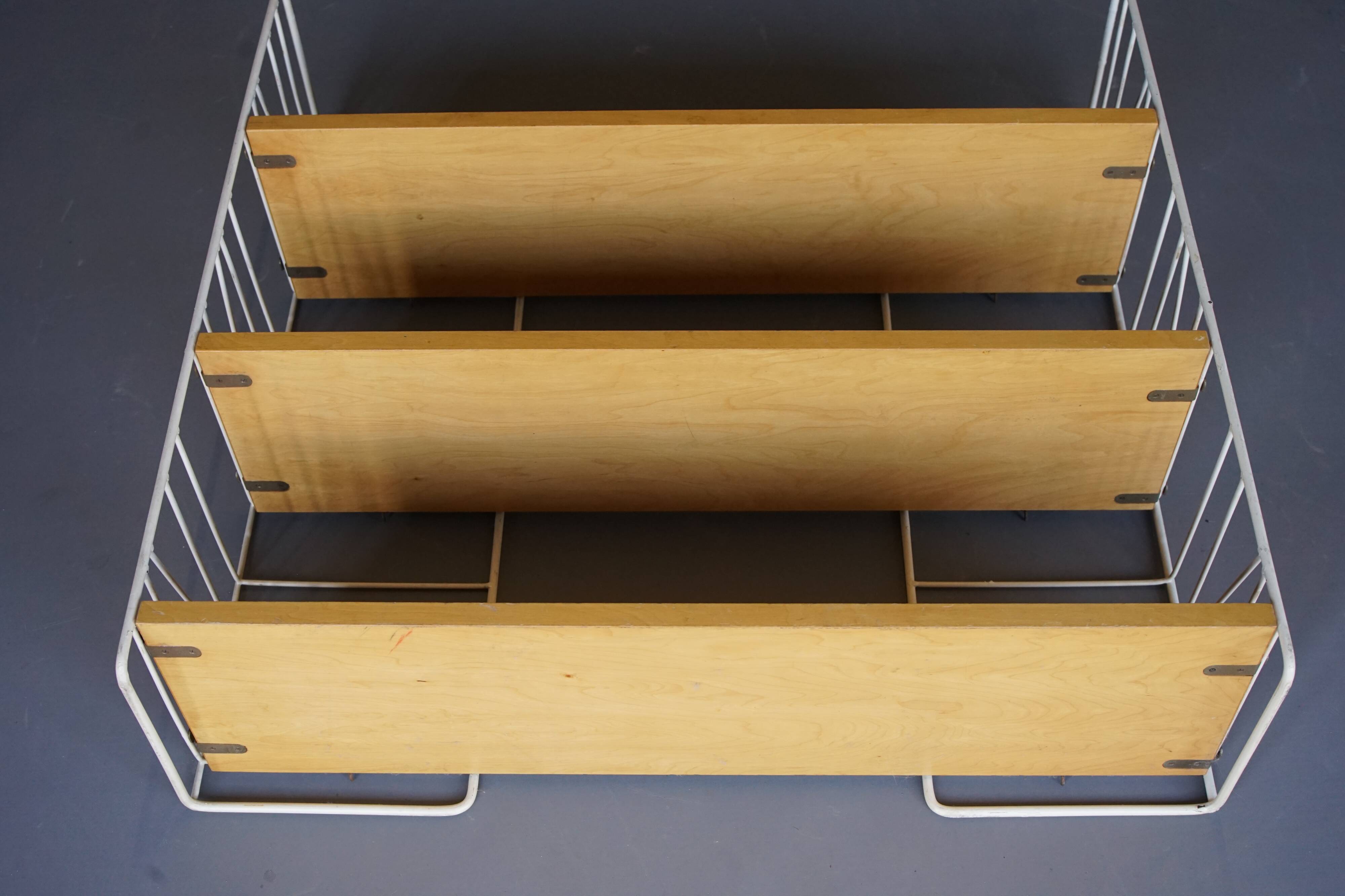 Bibliothèque suédoise à étagères par Kasje & Nils Nisse Strinning pour String, années 1950