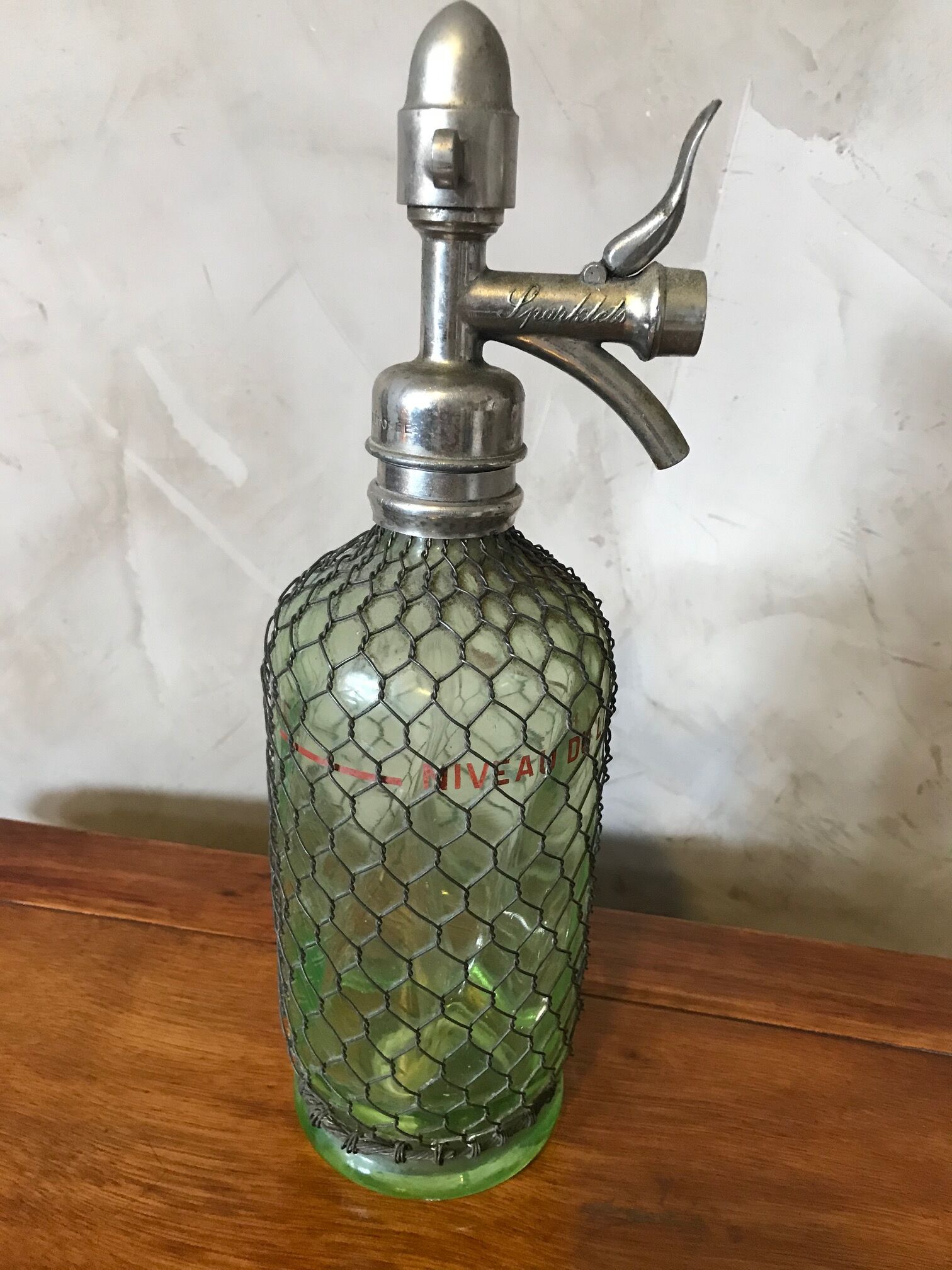 Green siphon 1900