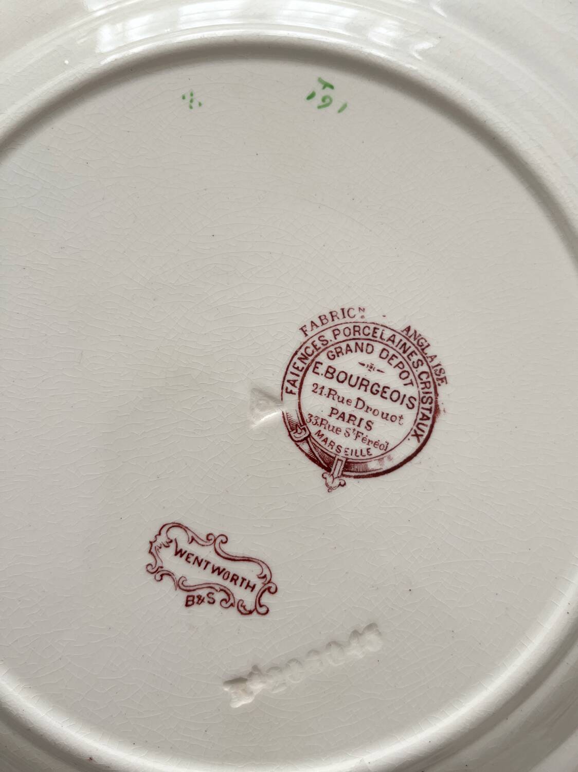 8 polychrome ironstone dinner plates "Wentworth" by Emile Bourgeois