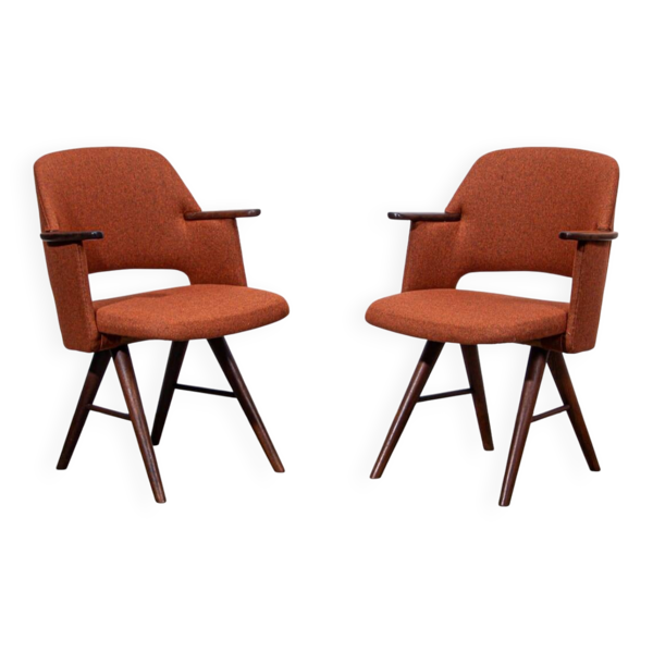 Chaises FT30 conçues par le designer néerlandais Cees Braakman pour Pastoe. Environ 1950.