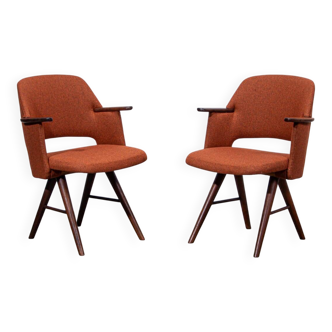 FT30 chairs designed by Dutch designer Cees Braakman for Pastoe. Circa 1950